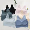 Bras 1PC Fashion Seamless Women No Rims With Pad Sexy Lace Ice Silk Girls Top Underwear Comfortable Breathable One Size Lingerie