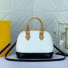 Damen-Luxus-Mini-Shell-Tasche, Designer-Einkaufstasche, klassische Leder-Make-up-Handtasche, tragbare Abendessen-Geldbörse, Damenmode, Umhängetasche, M46921, M53151