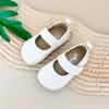 First Walkers New Baby Shoes for Spring Girls Leather Shoes Princess Soft Sole Outdoor Single Shoes Fashion Toddler Small Kids Shoes 240315