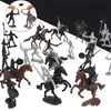 Modelo de soldado medieval, cavaleiro guerreiro, conjunto de brinquedos de guerra de cavalo de cavalaria antiga
