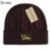 Nowy design czapki czapki zima designer czapka czapka czapka mans/damska litera UG Bonnet Design Dzianin Hats Fall Woolen Jacquard unisex prezent D15