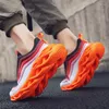 Scarpe casual Sport da uomo 2024 Suola spessa Moda Running Colorate Comode sneakers morbide