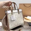 Luxury Designer bag Shoulder Bag Leather Shopping bag Fashion canvas leather buttons Open and close Large capacity shoulder bag Banquet high-quality handbag