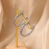 女性用のねじれたフープイヤリングトレンド14KイエローゴールドCシェイプイヤリングアクセサリーミニマリストファッションジュエリー