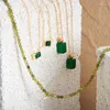 Hänge halsband kvinnors mode gröna zirkon nisch personlighet kall stil geometrisk glas sten pärlor rostfritt stål halsband