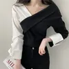 Women's T Shirts Autumn Korean V-neck Pullover Fashion Elegant Off The Shoulder Shirt Contrast Splicing Versatile Long Sleeved Tops