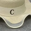 Femme Designer Chapeau De Paille Net De Luxe Chapeau De Plage Feuille De Lotus Seau À Large Bord Safari Chapeau Ajusté En Plein Air Lettres Classiques Pare-Soleil Chapeau De Seau