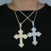 Hip Hop Iced Out Cross Pendant Necklace Open Heart Charm Silver Color Full Paved Cubic Zirconi For Men Women Fashion Jewelry 240311