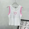 Miu Vest Designer Originalkvalitet Kvinntankar Camis Love Letter Jacquard Kontrast Stickad Tank Top för Womens Versatile Top