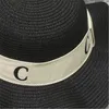 Woman Designer Straw Hat Net Luxury Beach Hat Lotus Leaf Wide Brim Bucket Safari Outdoor Fitted Hat Classic Letters Sun Visor Bucket Hat