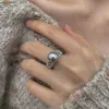 Bröllopsringar S925 Sterling Silver Luxury Zircon Shijia Pearl Ring med hög kvalitet och elegant stil Ny typ av pekfingerring Q240315