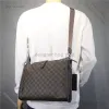 Designer Bag Tote Bag ThreeBox New Trend Crossbody Ryggsäck Casual Plaid Men's Shoulder Bag Business Fashion Cross Bag 70% rabatt på uttag