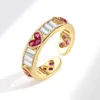 Nuevo diseño de nicho con circonitas doradas, apertura sencilla y anillo de amor de alta gama