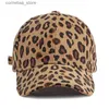 Boll Caps Women Winter Hat Leopard Mönster Corduroy Baseball Cap Men Retro Snapback Hip Hop Hop Accessories Cotton Plain Mönster varm Hatsy240315