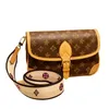 borsa firmata Donna Crossbody Diane Baguette tela di grande capacità Cinturino in jacquard Fiore con patta in rilievo Lettere pochette colorata Borse a tracolla floreali Borsa tote