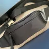 Designer bältespåse lyx man kvinna bum väska svart midja väska 25 cm mode märke bröstväska liten kvinnlig fannypack crossbody klassiker plånböcker