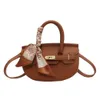 Роскошные сумки продаются дешево Baigou Модная модная седельная сумка для женщин 2024 Новая сумка с узором личи Маленькая и изысканная сумка через плечо