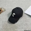 Las gorras de béisbol bordadas de diseñador vienen en hermosos y versátiles colores.Los estilos otoñales se han convertido en imprescindibles para todos.DHH2 NIY8