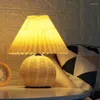 Lampy stołowe vintage rattan lampa nordycka plisowana do salonu studium pokoju nocnego