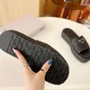 Designer Sandaler Guld Buckle Slip On Black Brown Pool Slippers virkning Slides Women's Casual Sandals Platform Wedges Straw Formform Slipper 77575