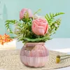 Dekorativa blommor Silk Rose Bouquet Decoration Ceramic Pot 8Im Tall Floral Arrangement för hemmakontordekor Multifunktionell livsliknande