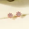 Studörhängen söta bladformade öronpiercing tillbehör Kvinnor Inlagd glänsande CZ Stone Delicate Girls Party Jewelry