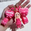 Keychains Lanyards Kawaii Barbie Keychain smycken Tillbehör Anime Cartoon 3D Doll Pendant Key Chains Barbie Keyrings For Women Accessories Girls Y240316