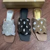 Slippers Platte Designer Schoenen Vrouwen 2024 Zomer Bling Steentjes Decoratie Strand Voor Lady Ademende Holle Reizen Slides