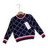 Sweter kardigan dla dzieci zimowe ciepłe chłopcze Dziewczyny Dziewczyny Bluzy Bluzy Dziecko Moda List z kapturem Swetery 2 Style Rozmiar 90-150 DRO DHPWF