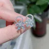 Studörhängen Austyn Gorgeous Zircon Snowflake for Women Girls Sparkling Crystal Rhinestone Flower Christmas Year