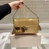 Célèbre sac à épaule en cuir brillant à la mode à la mode pour sac à bandoulière classique féminin, sac personnalisé de fête de rendez-vous, style de célébrité de sac à petit carré