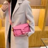 Stilvolle Handtaschen von Top-Designern. Neue Sommer-Umhängetasche für Damen, tragbare Handgelenktasche, Reißverschluss, genäht, eine Schulter, Mini-Taschen