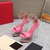 Casual skor sommar kvinnor sandaler mode patent läder super höga klackar bröllop pumpar platt plattform kilar kvinna fest klänning