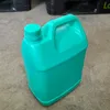 Pot en plastique de 5 kg, bouteille en plastique vert et blanc, bouteille de détergent, bouteille de savon pour les mains, bouteille d'eau désinfectante