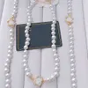 Classic Diamond Pendant Necklace Designer Högkvalitativ Pearl Womens Halsband bröllopsdag smyckespresent