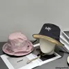 Designer Jin Hat Estate per bambini Nuova protezione solare e ombrellone Cappello da ciotola Moda da viaggio all'aperto Edizione coreana Viso appariscente Piccolo cappello da pescatore Maschio L8C6 45LI