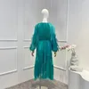 Robes décontractées 2024 Été Automne Femmes Mode Vacances Style Lâche Oversize Plume À Manches Longues Robe Midi Avec Ceinture