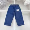 Luxo bebê tracksuits outono duas peças conjunto tamanho 90-150 designer crianças roupas logotipo impresso pulôver e listrado retalhos jeans 24mar