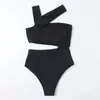 Kvinnors badkläder Kvinnor Swimsuit Stylish One Shoulder Hollow Out Monokini för Sexig Push Up Backless Summer