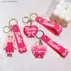 Keychains Lanyards Barbie Letter Keychain Kawaii Cartoon Y2k Love Coin Purse Anime Car Key Pendant Girl Heart Gift Wholesale Y240316