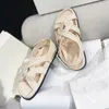 الأحذية غير الرسمية VII 2024 العلامة التجارية للسيدات المصنوعة من Linen Linen Canvas Vintage Flat Loves Beach Ladies على عروض العرض