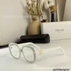 Diseñador Nuevas gafas de sol familiares CE Gafas de sol finas para mujer Gafas del mismo estilo CL40219u CSLM