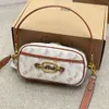 Le déstockage d'usine limité est un vendeur chaud de nouveaux sacs à main de créateurs Sac à bandoulière simple en métal classique Avery Double fermeture éclair Petit carré pour femmes