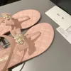 Paris Designer Women's Wygodne sandały Eleganckie letnie łuk Sandały Kanał Kanał Camellia Outdoor Sandals Sandals