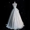 Luxuriöses weißes Satin-Chiffon-trägerloses Hochzeits-Maxi-Brautkleid, elegantes langes Ballkleid, Abendgast, formelle Party-Frauenkleider 240314