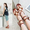 Sandaler Pxelena Casual Comfort Flat Strappy Women Rom Cross-bundna Gladiator Girls Thong Flip Flops School Date Shoes Shoes