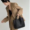 Designer Bottegs Arco Tote Venetas Bag Handmade woven handbag for women large capacity tote bag high end and stylish mother child 21060 8FL9
