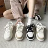 فستان أحذية جديدة Sepatu Kets Modis Untuk Wanita 2023 Sepatu Sneakers Kasual Trendi Renda Desainer Klasik Zapatillas Sneaker Q240316