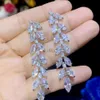 Dangle Chandelier Asnora -Fashion CZ Beyaz Renk Yaprak Uzun Kolye Kristal Kübik Zirkonya Küpeler Kadınlar Gelin Düğün Partisi Takı E0080 24316