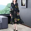 Casual Dresses 2024 Boho Blacksilk Light Elegant Dress Summer Fashion Embroidery V-Neck Midi Women Hight Quality BodyCon Party Vestidos